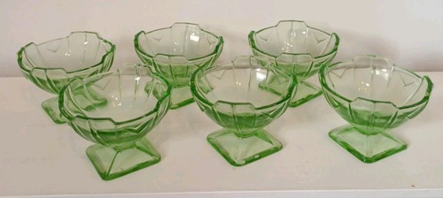 Vintage pressed glass sundae - pressed,