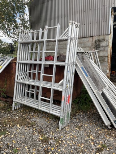 Mobile scaffold tower metres - scaffold,