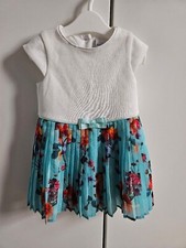 Lola & Maverick pleated floral