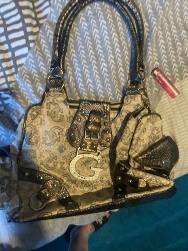 Guess shoulder bag with strap - guess,