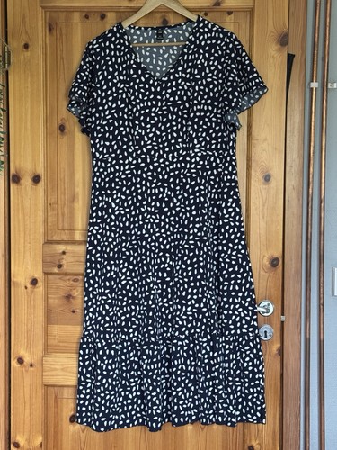 Shein curve navy - white, spot
