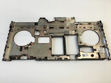 Dell Alienware Area 51m Bottom