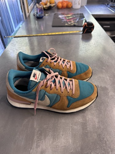 Retro nike internationalist - retro, uk