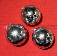 Extra LARGE Silver Baubles 14cm Shatterproof Christmas Tree Hang Decorations x3