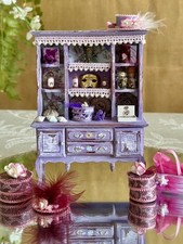 Dolls House 1:12 Dresser Hat
