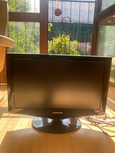 Samsung le22b350f2w 22 inch - samsung, a
