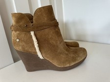 Ugg Australia Alexandria Beige