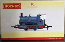Hornby R3703 Peckett W4 Caledonia Works  'Bear' Locomotive, DCC Ready - MINT