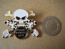Collectable "POOLE PIRATES 2017" Gold Speedway badge. Mint unused condition.