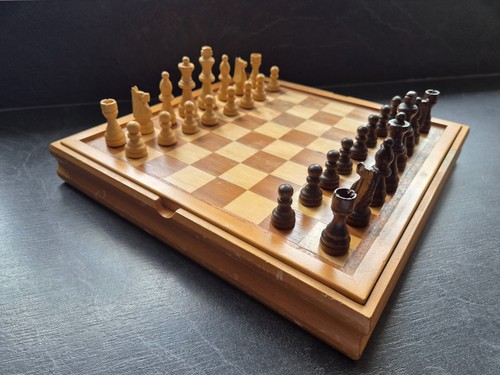 Wooden boxed chess - boxed, &