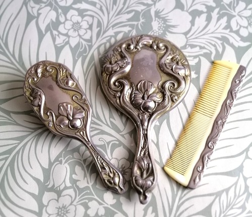 Vintage past times art nouveau - art,