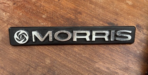 Morris classic badge car - bl,