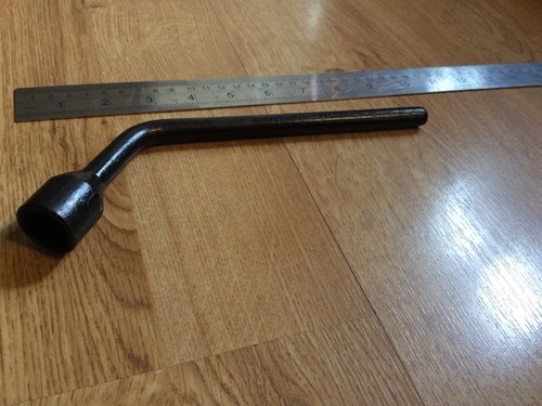 Vintage wheel brace af - brace,