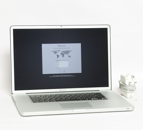 Inch apple macbook pro - 17-inch,