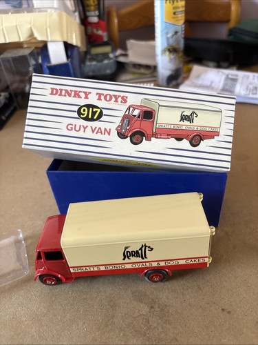 Dinky toys 917 guy van - dinky,