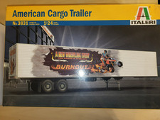 Italeri 1:24 American Cargo Trailer model kit #3831 2005 complete with decal set