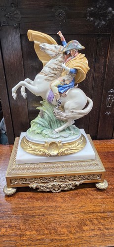 Capidimonte napoleon - ,,