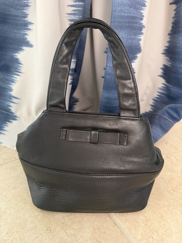 Carolina herrera black - carolina, leather