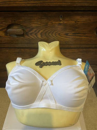 Bnwt naturana star - white, bra