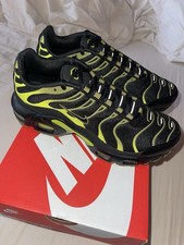 Black And Green Nike Air Max