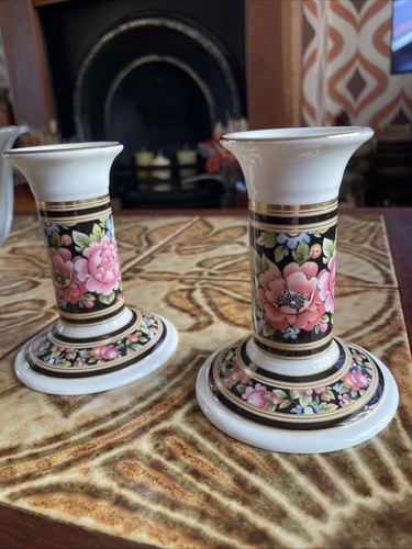 Wedgwood clio pair of - 2,