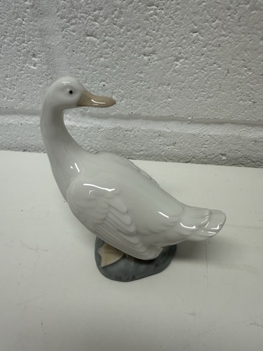Nao lladro duck - nao, turned