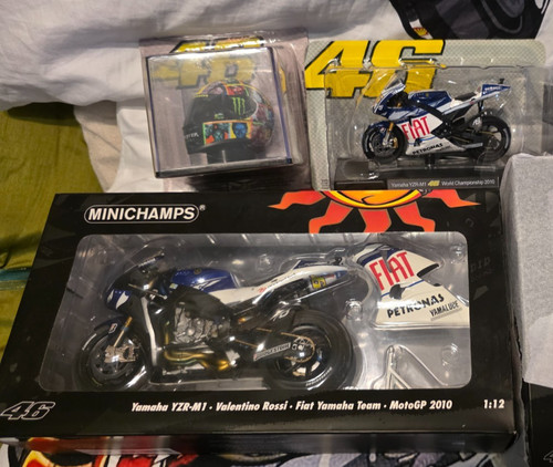 Minichamps rossi moto - minichamps,