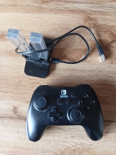Nintendo switch pro controller - switch,