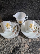 Pyrex JAJ Autumn Glory Gold