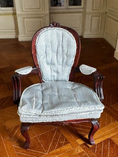 Dolls house miniature 12 - dolls,