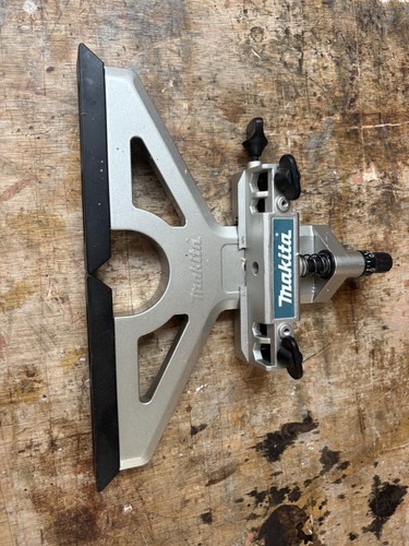 Makita micro adjustment router - adjustment,