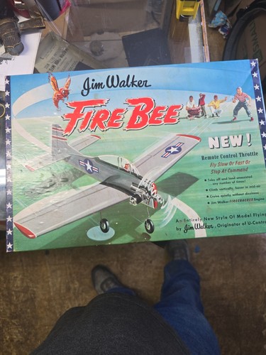 Vintage jim walker - vintage, bee