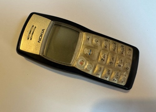 Nokia 1100 mobile - -,