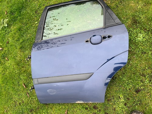 Ford focus mk1 passenger - ford, side