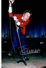Johnny Rotten - Sex Pistols