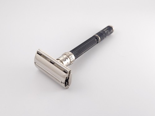 Broken gillette super - super, 109