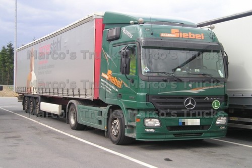 Truck photo mercedes benz - truck,