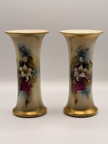 Pair royal worcester - pair,