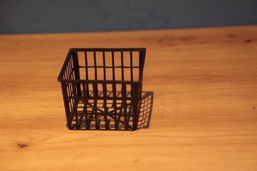 Black mesh basket square - black,