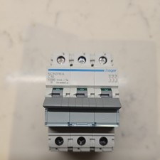 HAGER 16AMP 16A C16 CURVE C