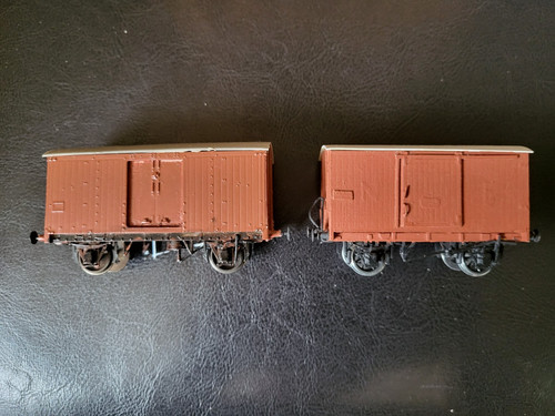 Kitbuilt lms lner fish wagons - lms/lner,
