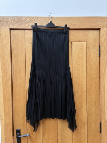 Pleats please issey miyake - pleats,