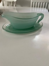 Vintage Retro Mcm Pyrex Phoenix Green Milk Glass Gravy Boat And Saucer.