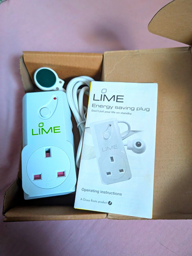 Lime energy saving plug 240v - plug,