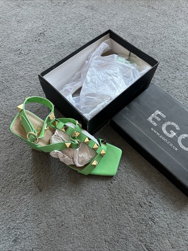 Brand new box - brand,