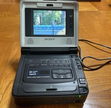 Sony GV-D800 8mm Video