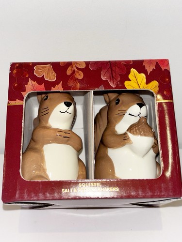 Ceramic squirrel salt - &, pepper