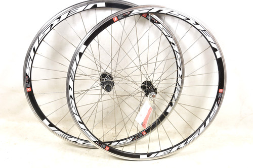 700c versus road bike wheel - versus,