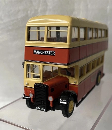 Corgi om43917 daimler - daimler, cw