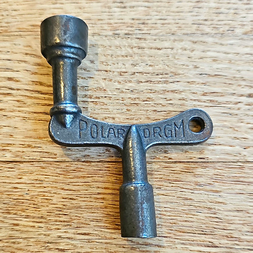 Polar marked metal ice - d.r.g.m,
